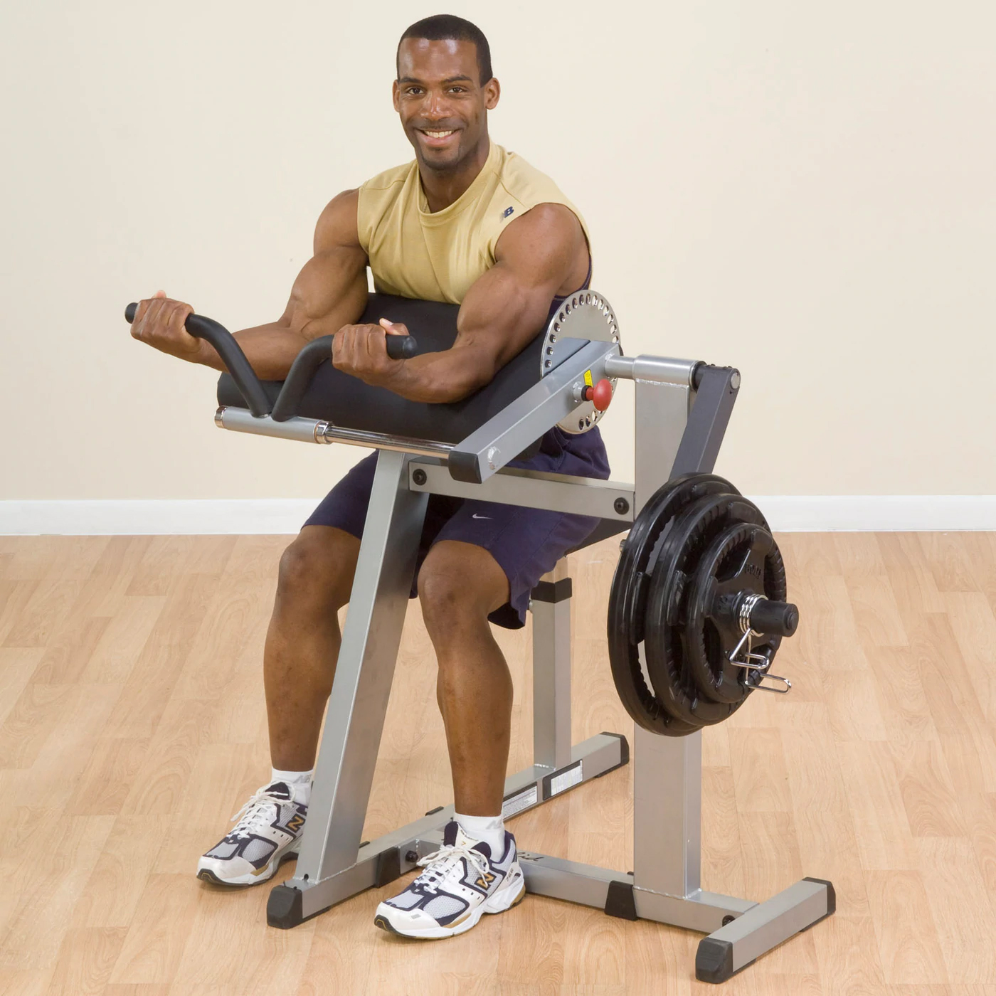 biceps-triceps-mashina-body-solid-gcbt380-2