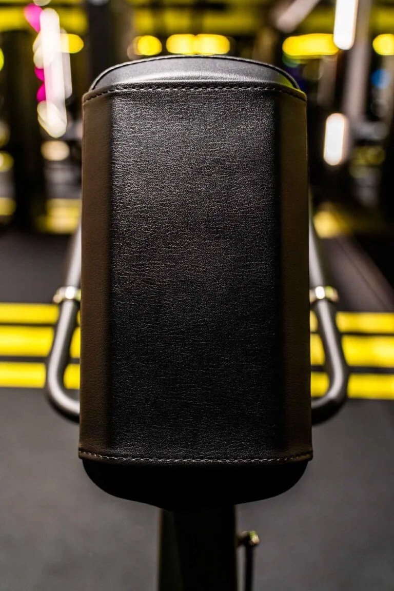 gluteus-mashina-evolve-glute-trainer-pr-220-3