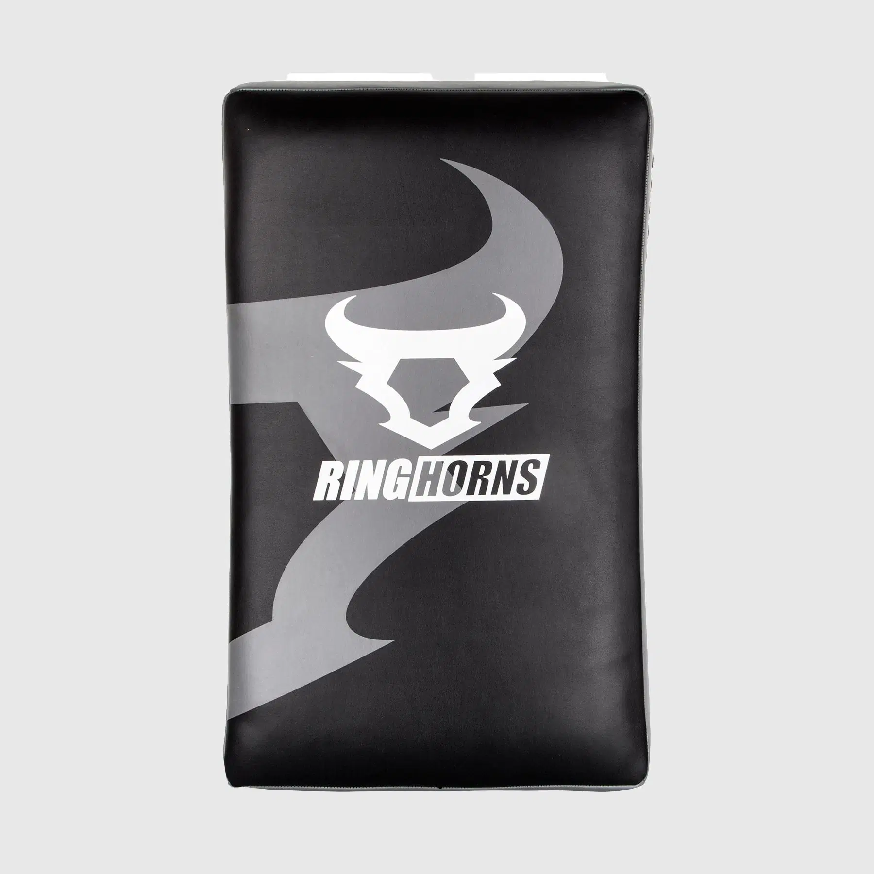 Съдийски щит Ringhorns Charger Black | Sandex Sport