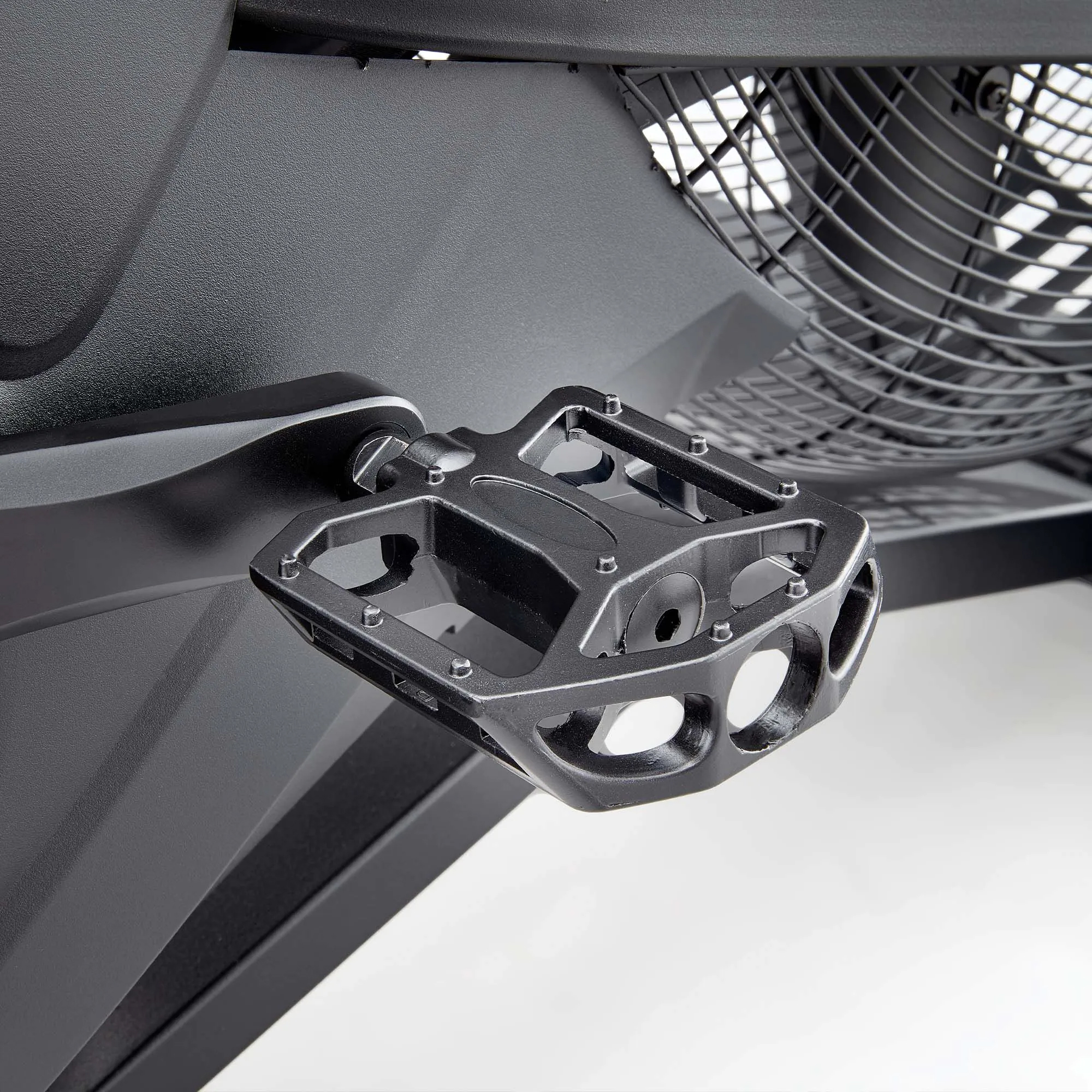 veloergometar-half-human-air-bike-3